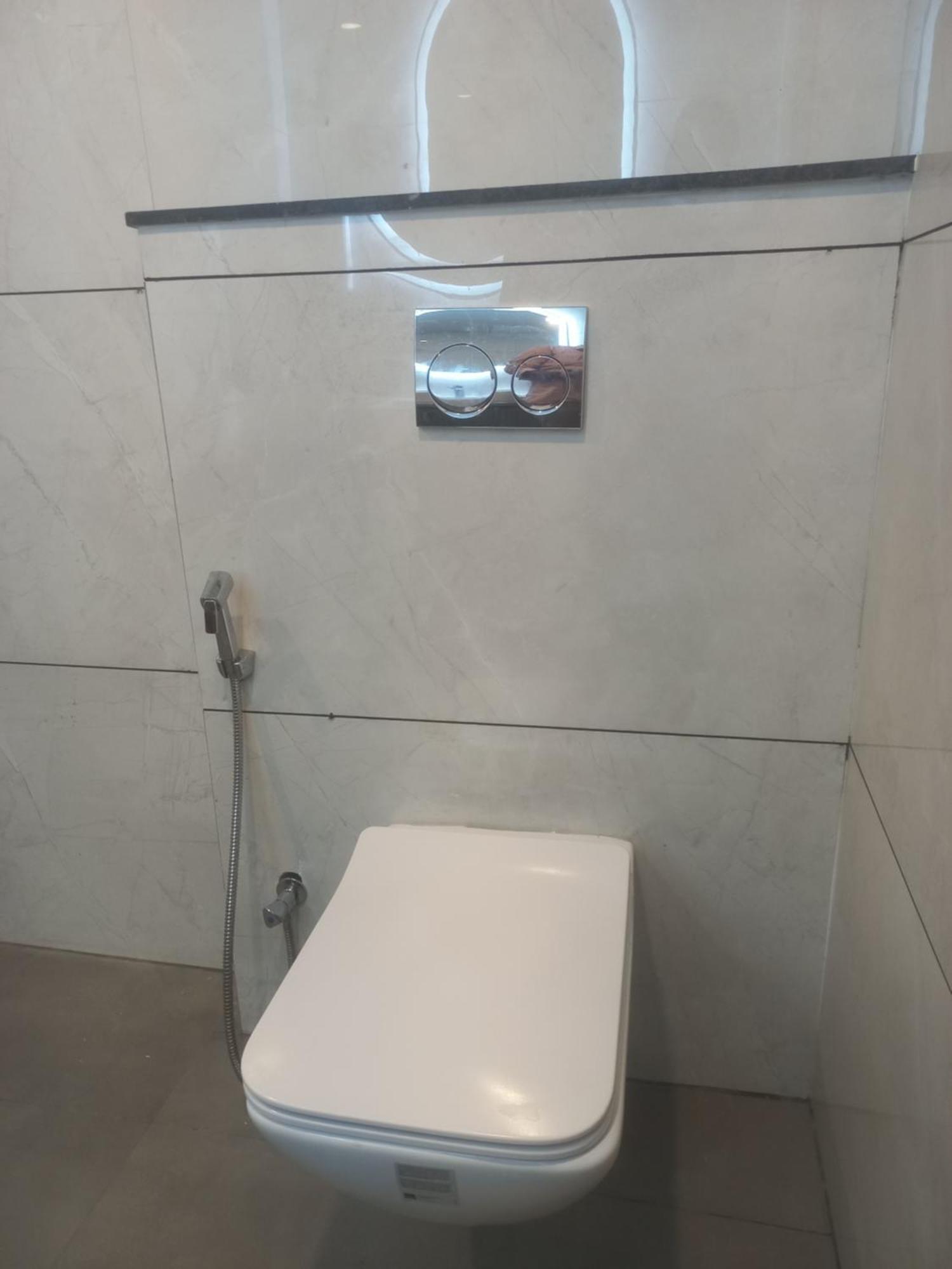 Hotel Holiday Grand Greater Noida Esterno foto